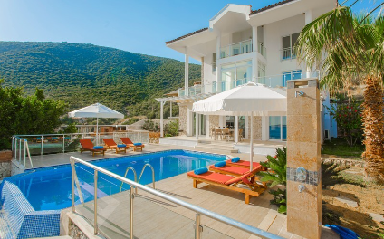 Villa Elena Beyaz