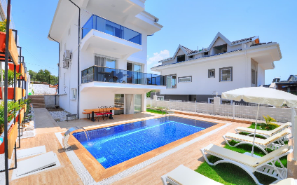 Villa White